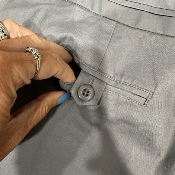 NWT Bay Studio Women Pull On Skort Skirt Stretch Size 6 - Picture 7 of 8